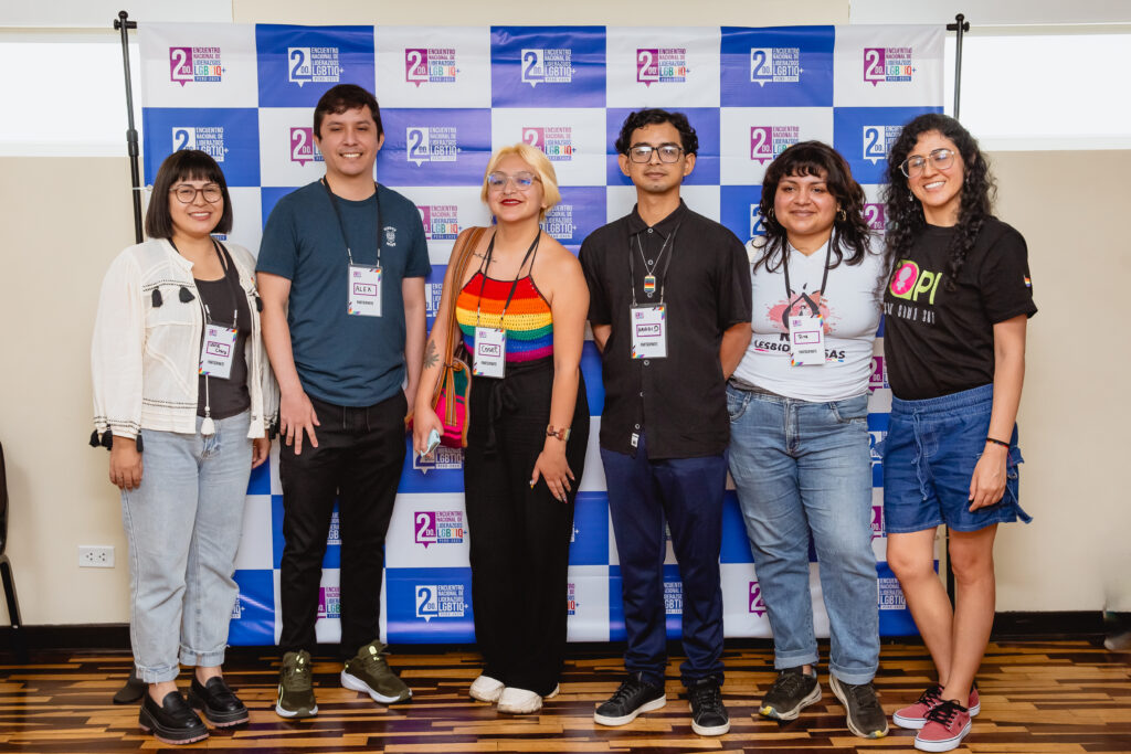 Integrantes de la Red Feminista Norte y una compañera de OPI
